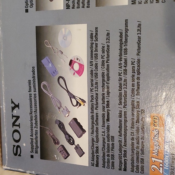 Sony DSC-F505 Digital Still Camera - Picture 7 of 9